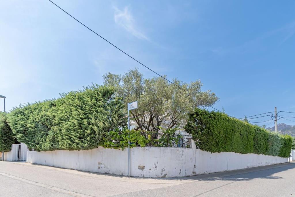 Mb1-House With Big Garden ,Swimming-Pool, & Barbacue In Roses Villa Exteriör bild