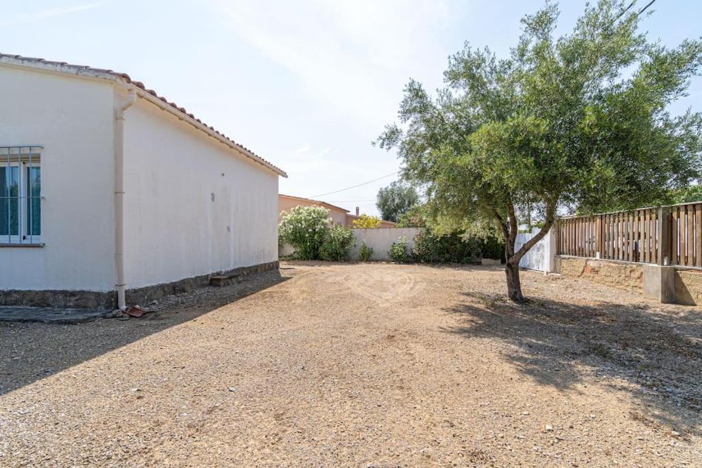 Mb1-House With Big Garden ,Swimming-Pool, & Barbacue In Roses Villa Exteriör bild