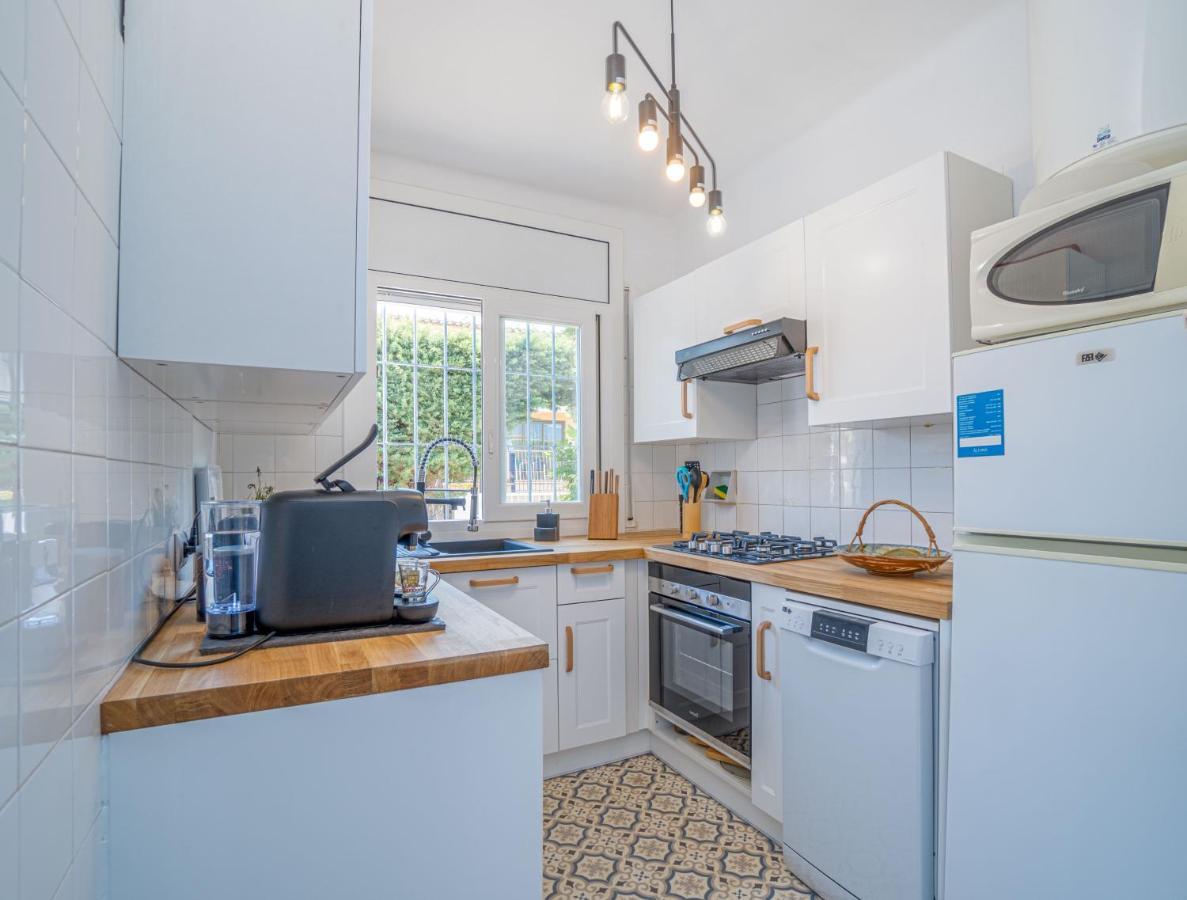 Mb1-House With Big Garden ,Swimming-Pool, & Barbacue In Roses Villa Exteriör bild